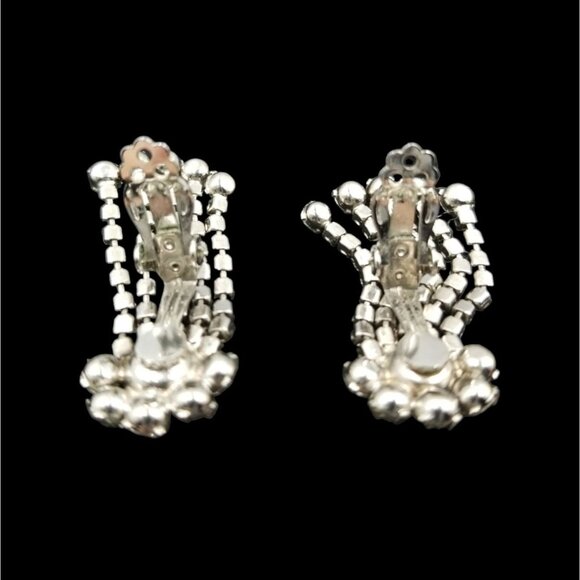 Glamorous Clear Rhinestone Earrings Silvertone Chandelier Dangle Prom Wedding - Picture 3 of 7